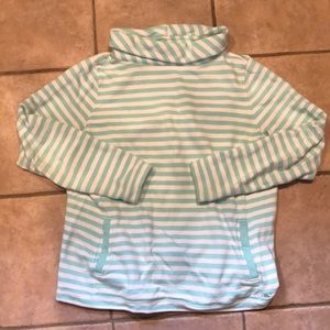 Vineyard Vines sweatshirt